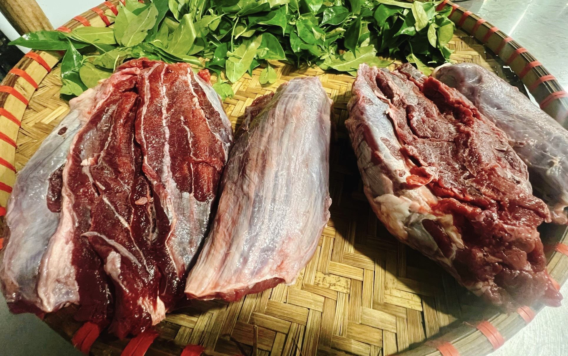 Cách luộc thịt trâu mềm ngon