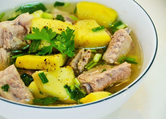 Canh sườn nấu sake – Món canh thanh mát và ngon miệng