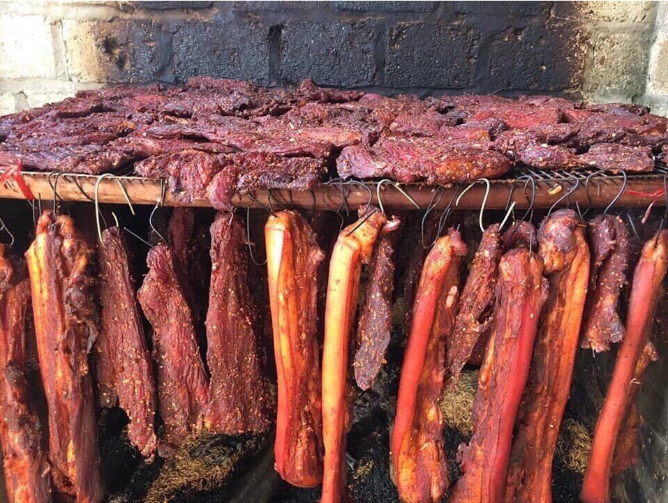 Giá thịt lợn gác bếp chuẩn vị Tây Bắc từ thương hiệu Huho