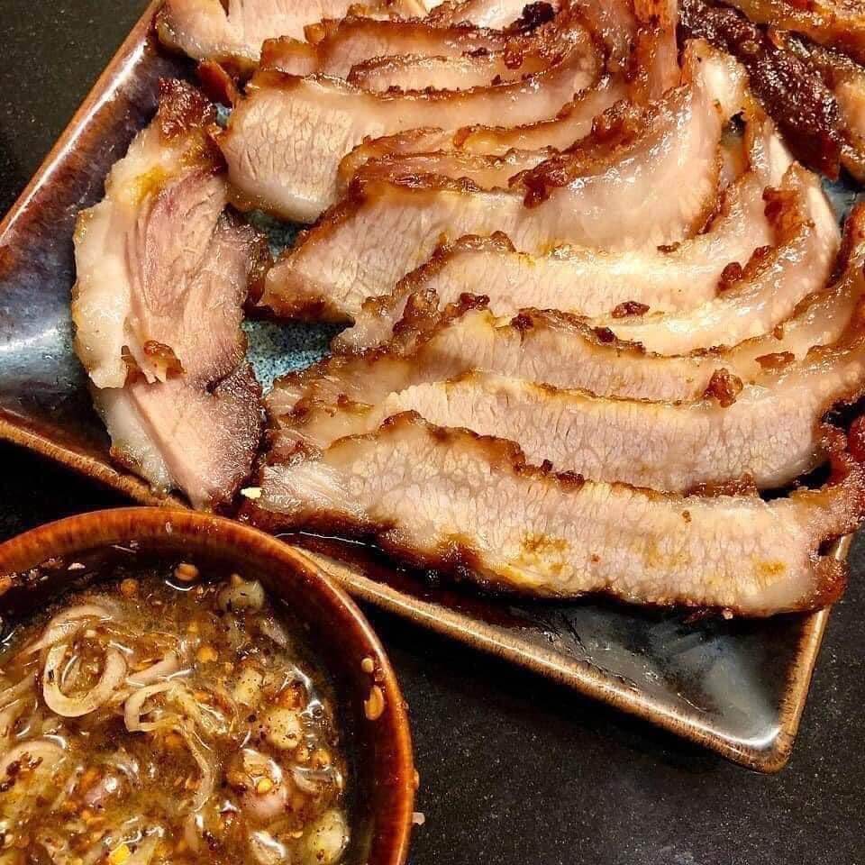 Lợn cắp nách nướng mật ong