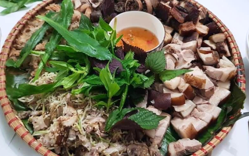 Lợn cắp nách hấp cách thủy