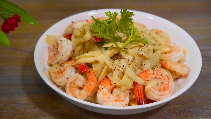 Măng chua xào tôm