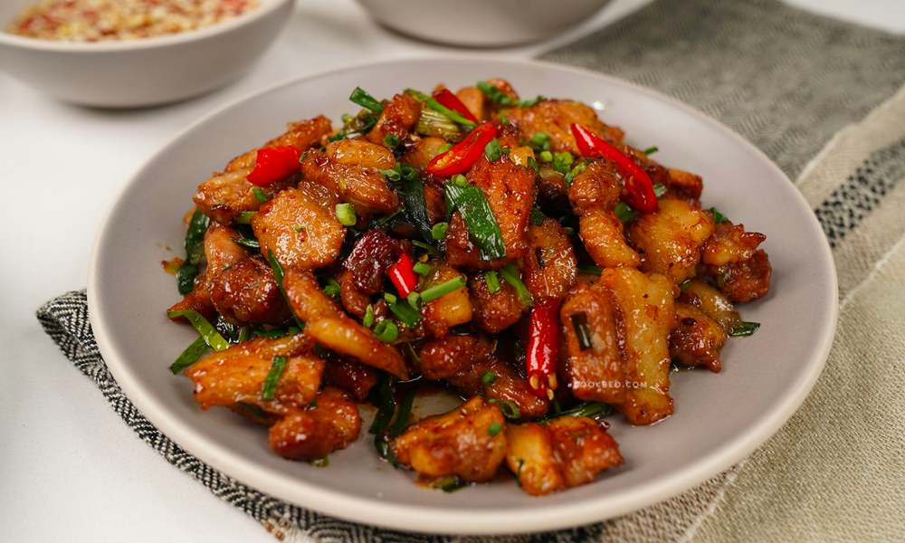 Mẹo để thịt rang cháy cạnh không bị khô, bở