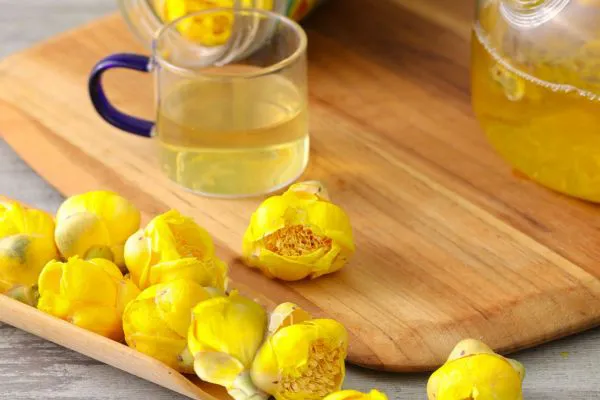 Nguồn gốc của rượu trà hoa vàng