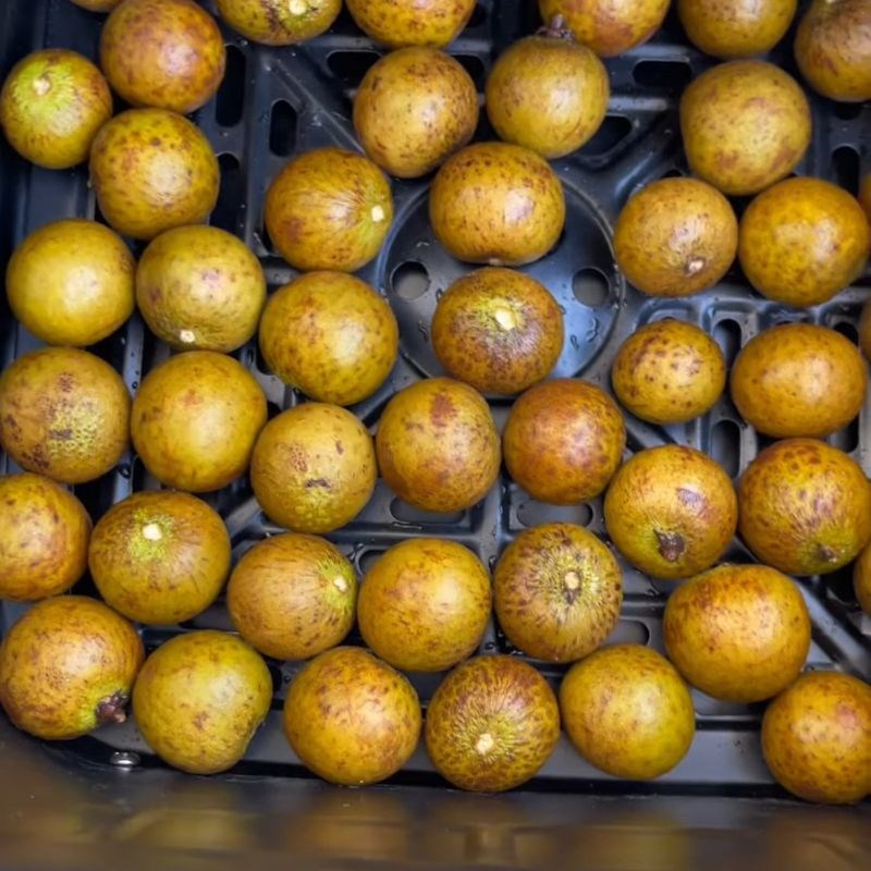 Sấy nhãn bằng nồi chiên không dầu