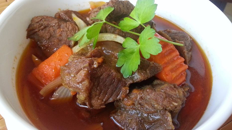 Thịt trâu sốt vang