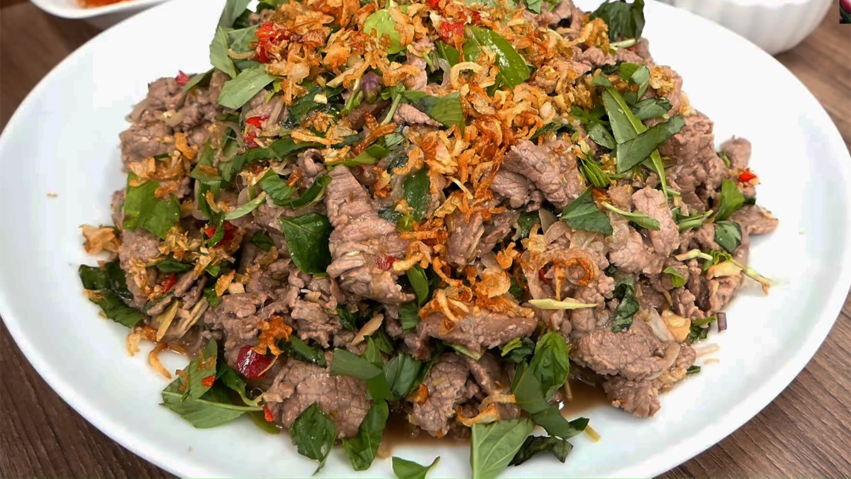 Thịt trâu tái chanh