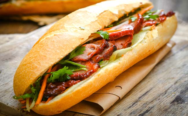 Bánh mì kẹp thịt
