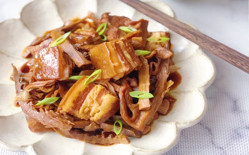 Cách làm măng khô kho thịt heo đơn giản và ngon