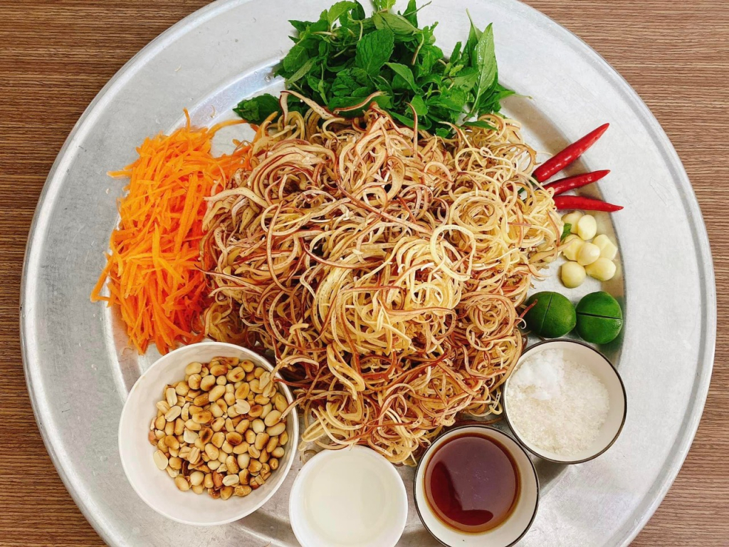Nguyên liệu làm món nộm hoa chuối